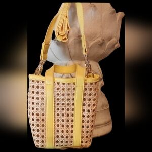 Universal Thread Yellow and Tan Woven Tote